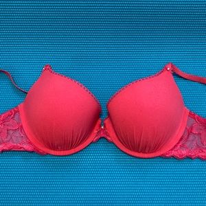 Victoria’s Secret, Push up Demi, 36C, red